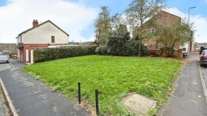 Land for sale in Stoke-on-Trent photo